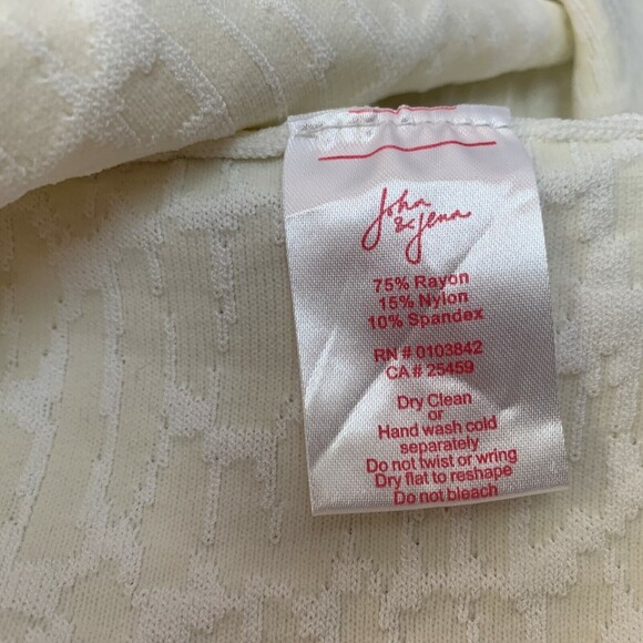 John & Jenn Women's Dress Large Ivory Textured Sleeveless V-Neck - Picture 7 of 8